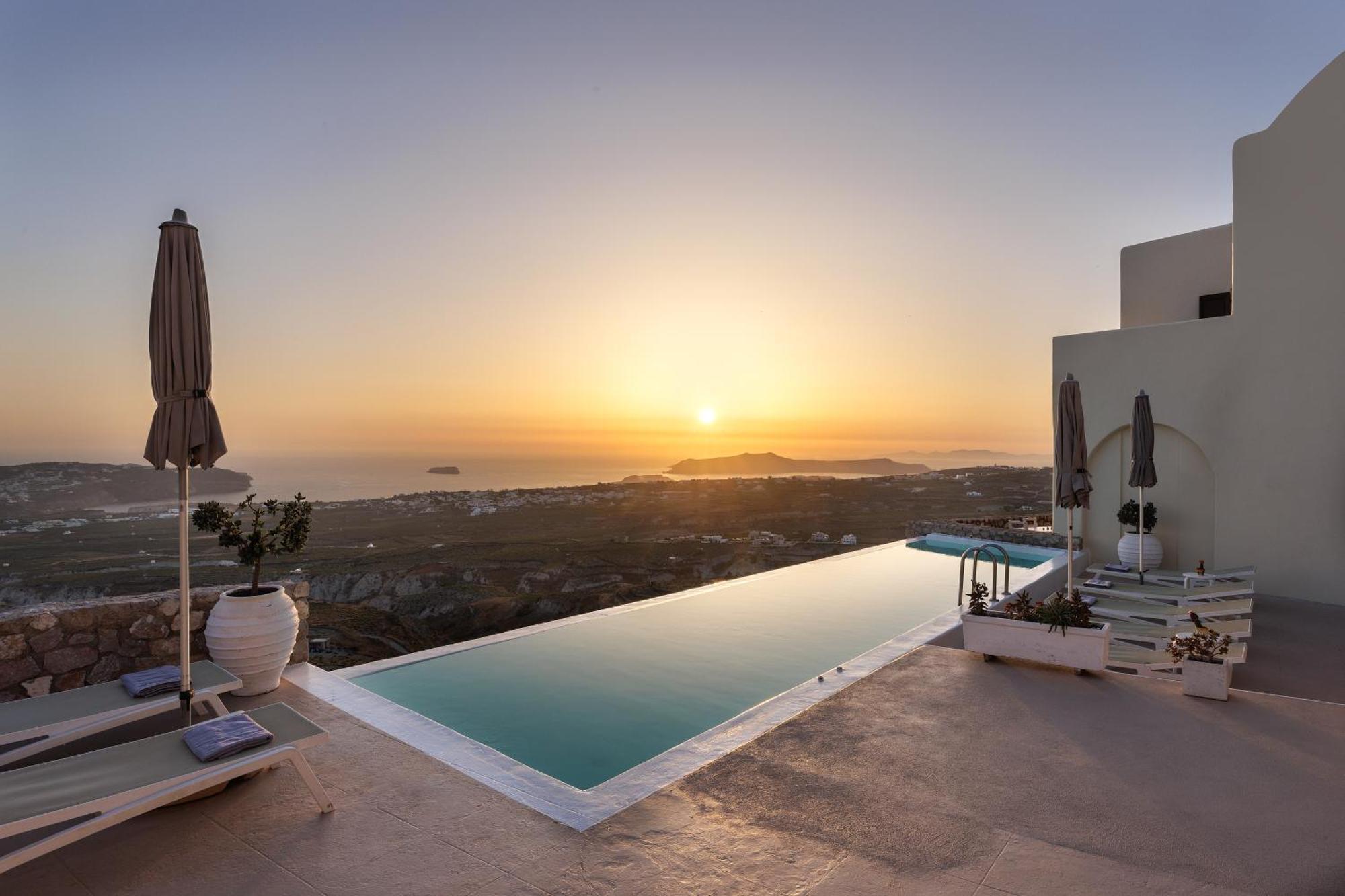 Zatrikion Santorini Villas Pyrgos Kallistis Luaran gambar