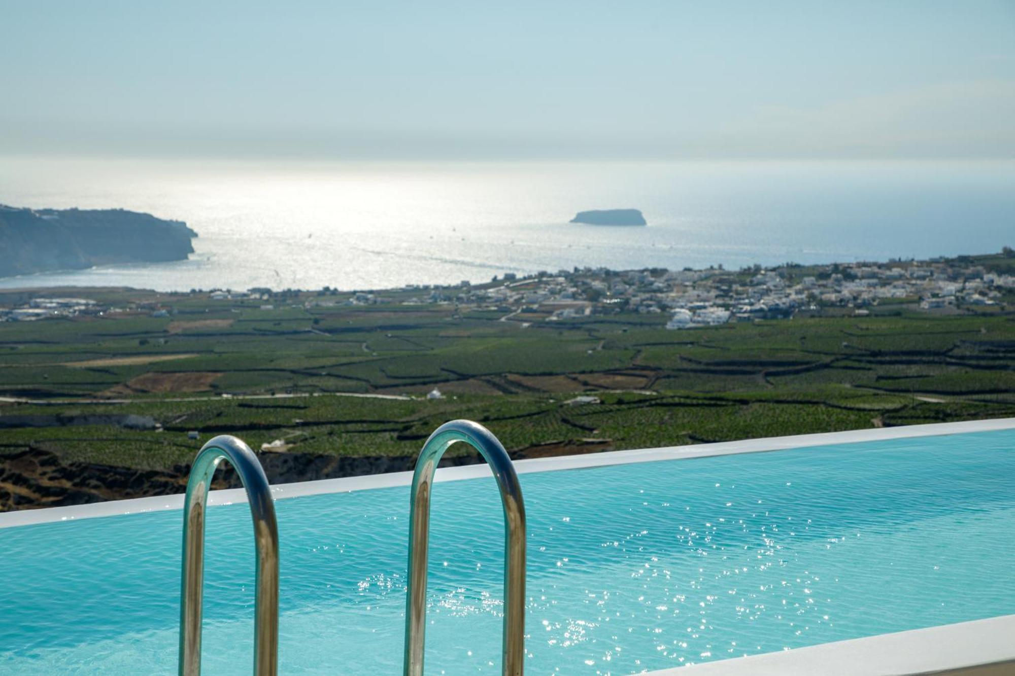 Zatrikion Santorini Villas Pyrgos Kallistis Luaran gambar