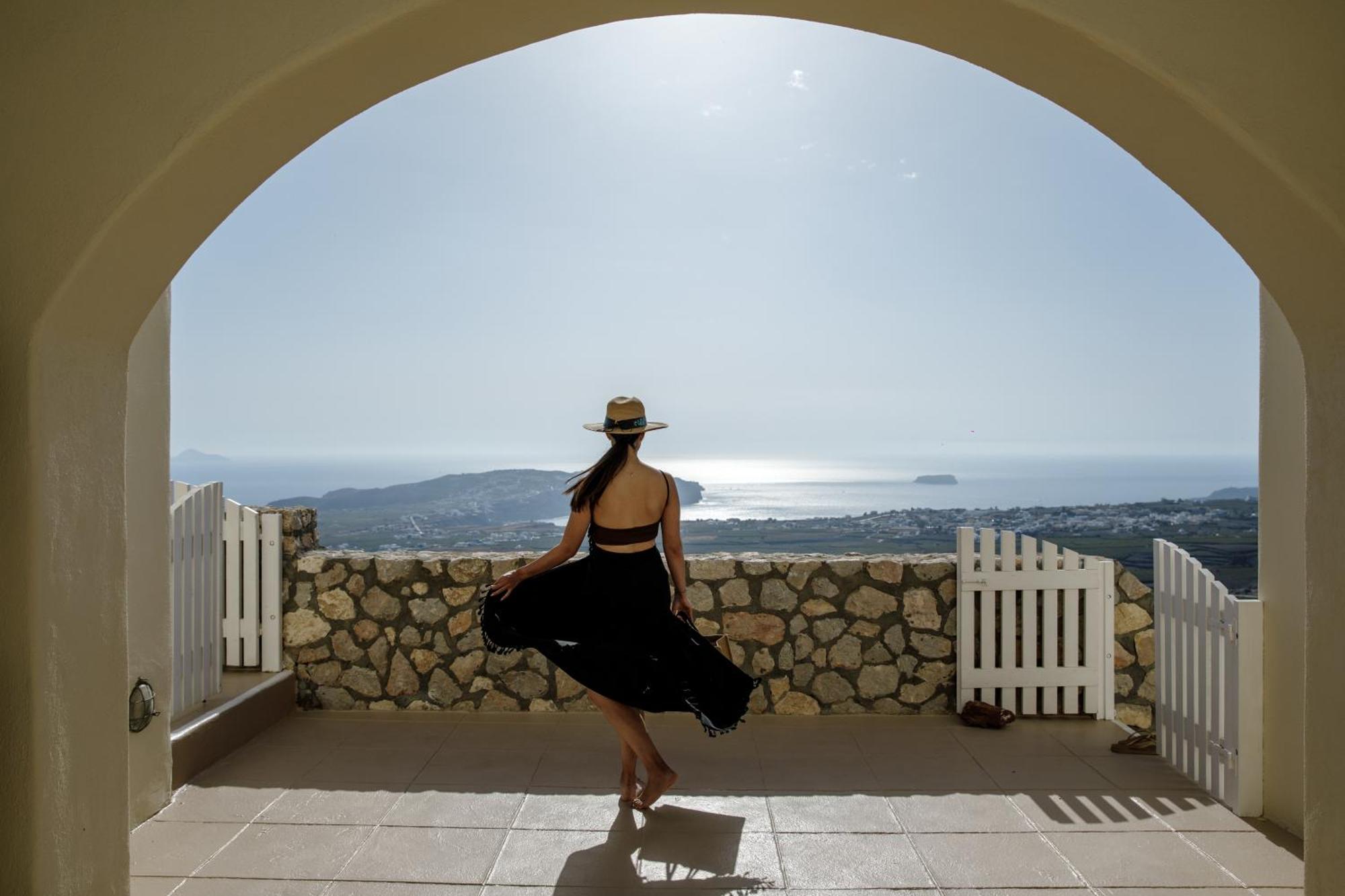 Zatrikion Santorini Villas Pyrgos Kallistis Luaran gambar
